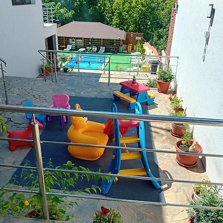 La Roby Si Niko Hotel Дубова Екстериор снимка